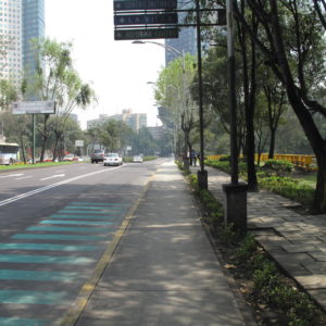 Banqueta Reforma