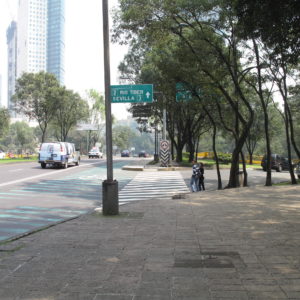 Banqueta Reforma