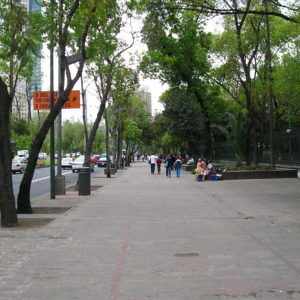 Banqueta Reforma