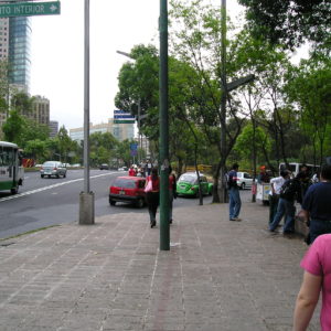 Banqueta Reforma