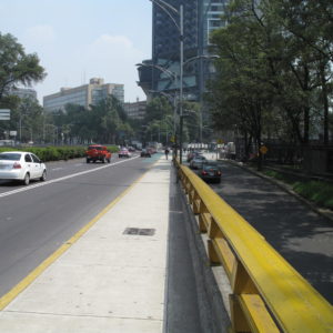 Banqueta Reforma